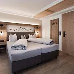Hotel Tanzer 3*