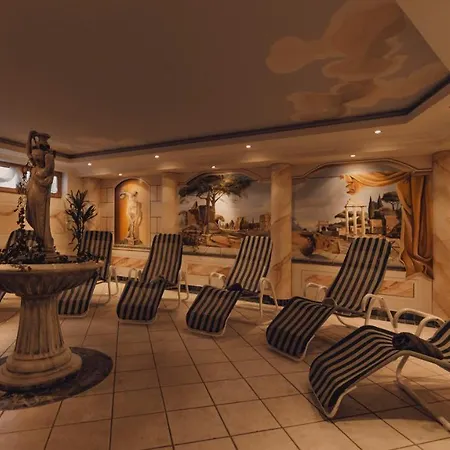 Hotel Tanzer 3*