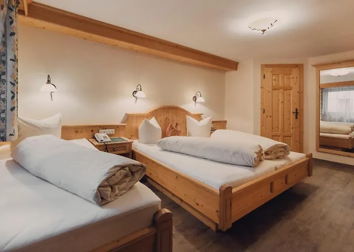 Tanzer فندق ايشجل