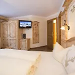 Szálloda Tanzer Ischgl