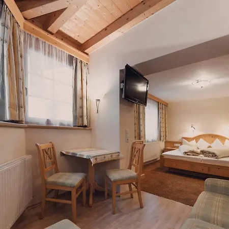 Hotel Tanzer