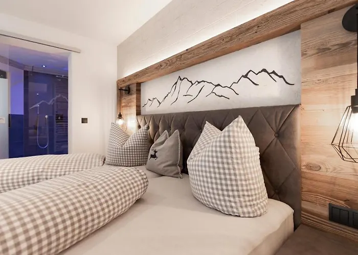 Tanzer 3* ايشجل