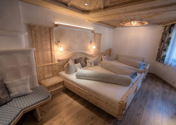 Tanzer 3* ايشجل